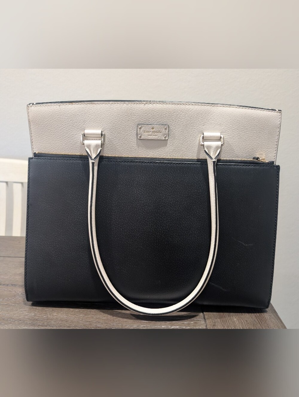 kate spade Black and Cream Two-Tone Leather Bag Very Gently Used